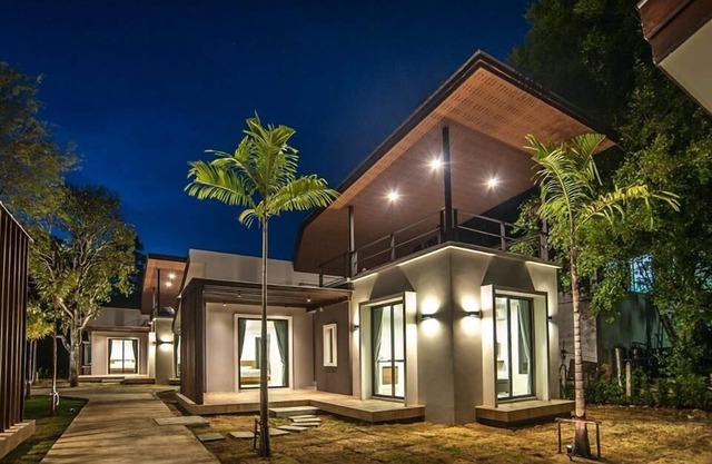Sea Space Villa Deluxe 1-Bedroom A 2 in Tambon Rawai