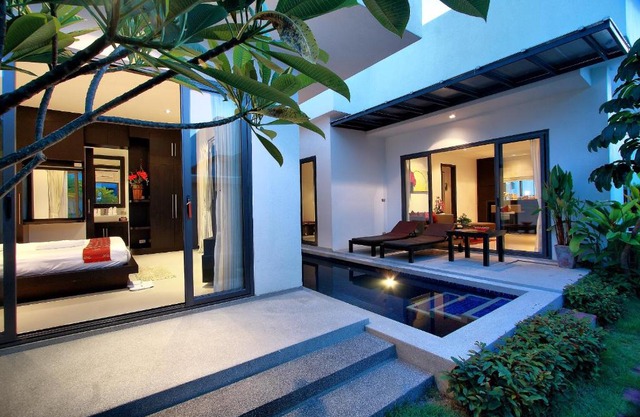 Seastone Private Pool Villas
