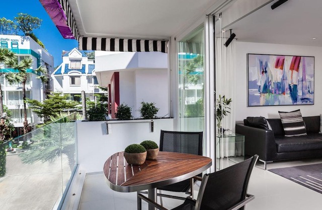 (SHA Plus) BYD Lofts / 1 Bedroom Deluxe Suite with Daily Buffet Breakfast