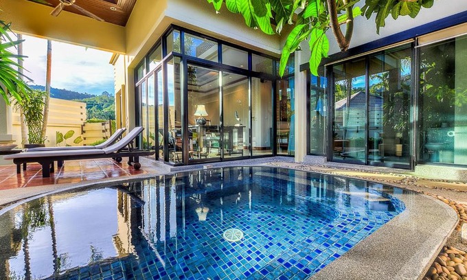Rawai Villa | 1- bedroom Luxury Bali style Villa in Naiharn