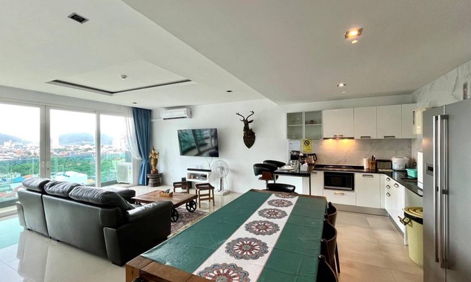 Patong Apartment | 189 m² Apartment ∙ 4 bedrooms ∙ 10 guests