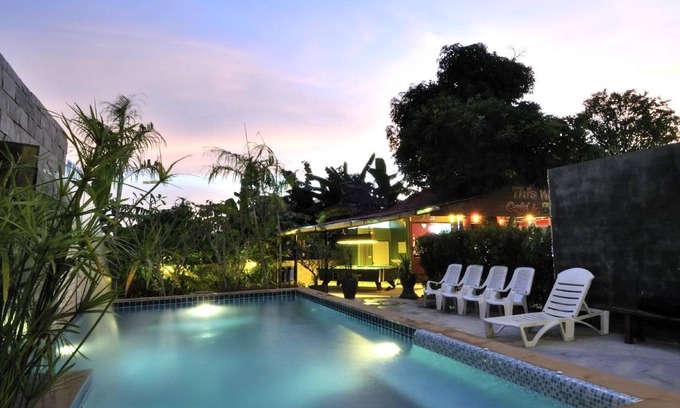Chalong Resort | 30 m² Resort ∙ 127 guests