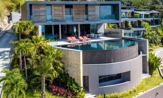 Patong Villa | 800 m² Villa ∙ 4 bedrooms ∙ 8 guests