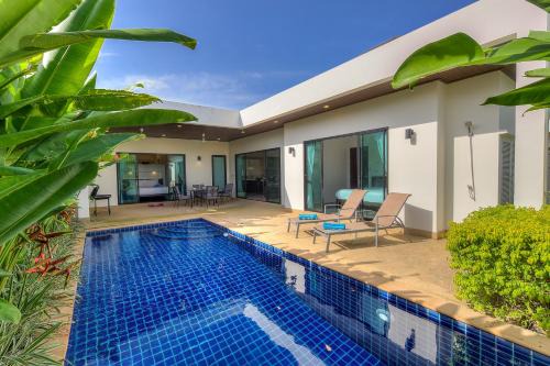 Rawai Villa | Elegant 2br Boutique Pool Villa by Intira Villas
