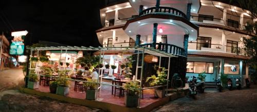 Nanai Road Hotel | La Capannina Hotel Patong