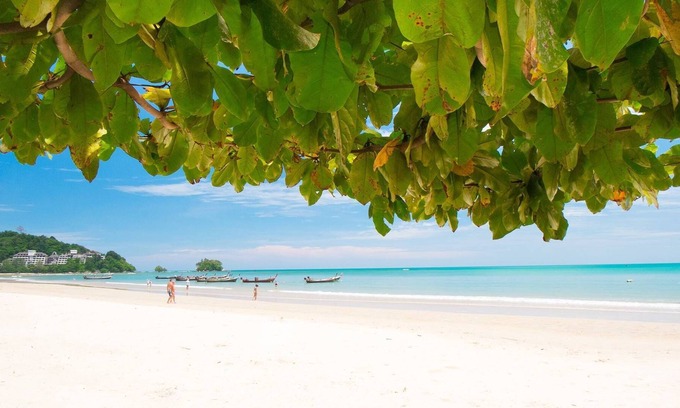 Sa Khu Condo | Safari 1br Pool,Gym walk to Beach