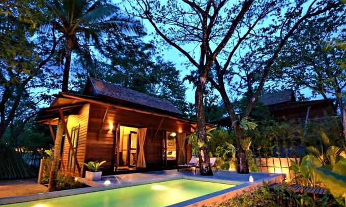 Rawai Villa | Serene Wooden Getaway with Pool Villa - Pet-Friendly