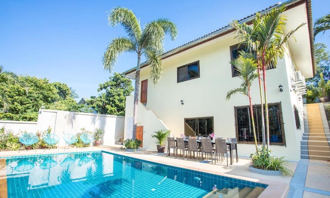 Rawai Villa | Spacious Family 5BR Villa Nikkie 3, Big Garden & Pool