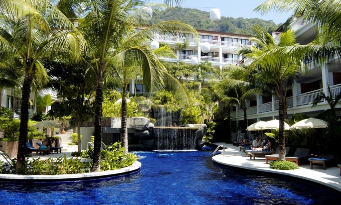 Patong Hotel | Sunset Beach Resort (SHA Extra Plus)