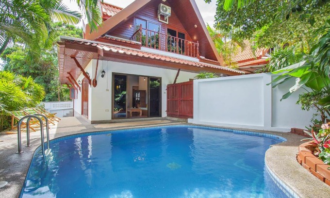 Rawai Villa | Traditional Thai Villa Nikkie in Tropical Nature, 4BR & Pool, near Rawai Beach
