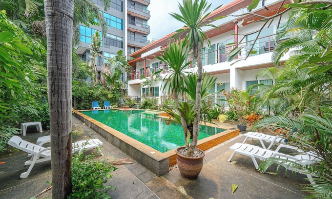 Nai Harn Apartment | Unwind Peaceful Near NaiHarn C200