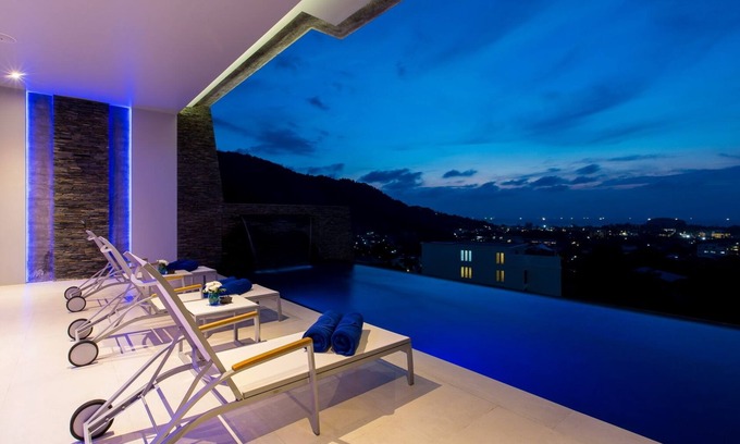 Kata Villa | Villa Momo Seaview with Pool