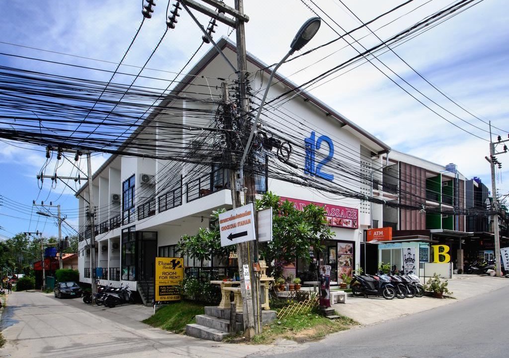 Chalong Hotel | Ocean12 Chic Hotel