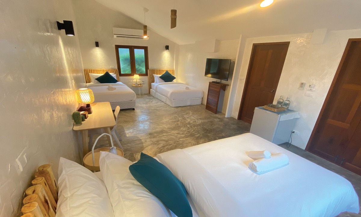 Ko Kood Hostel | The Little White Bird Traveller Hostel