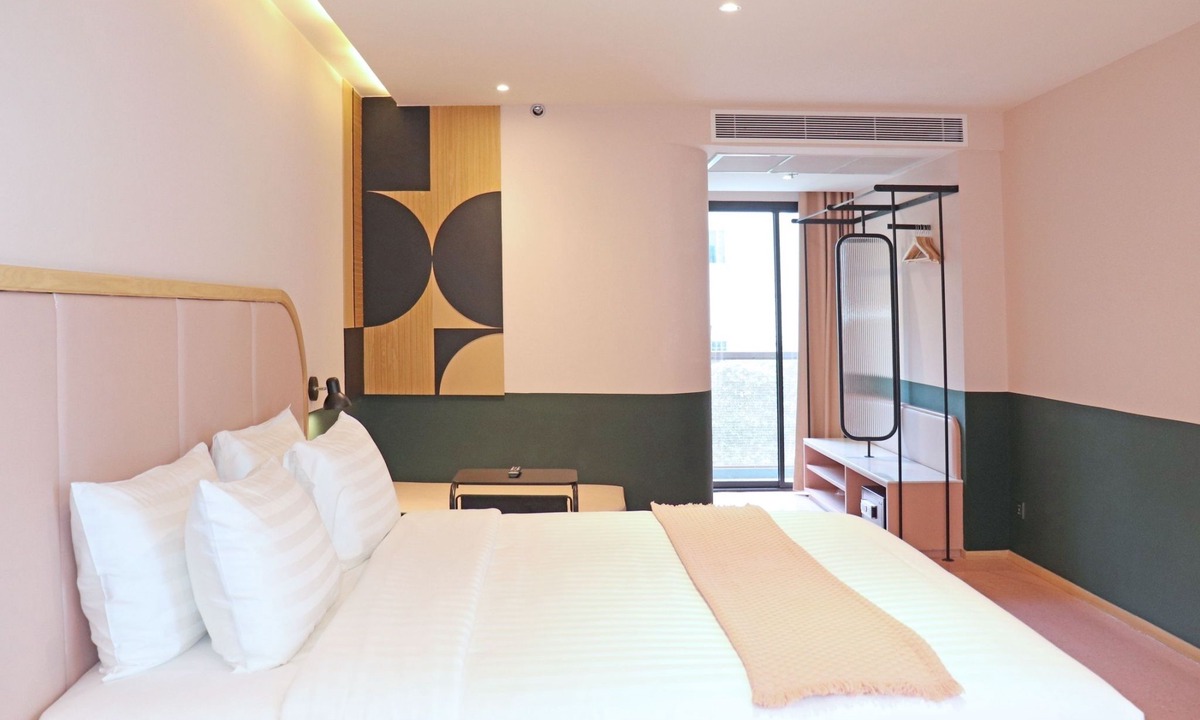 Thanon Phetchaburi Hotel | The Quarter Ratchathewi by UHG