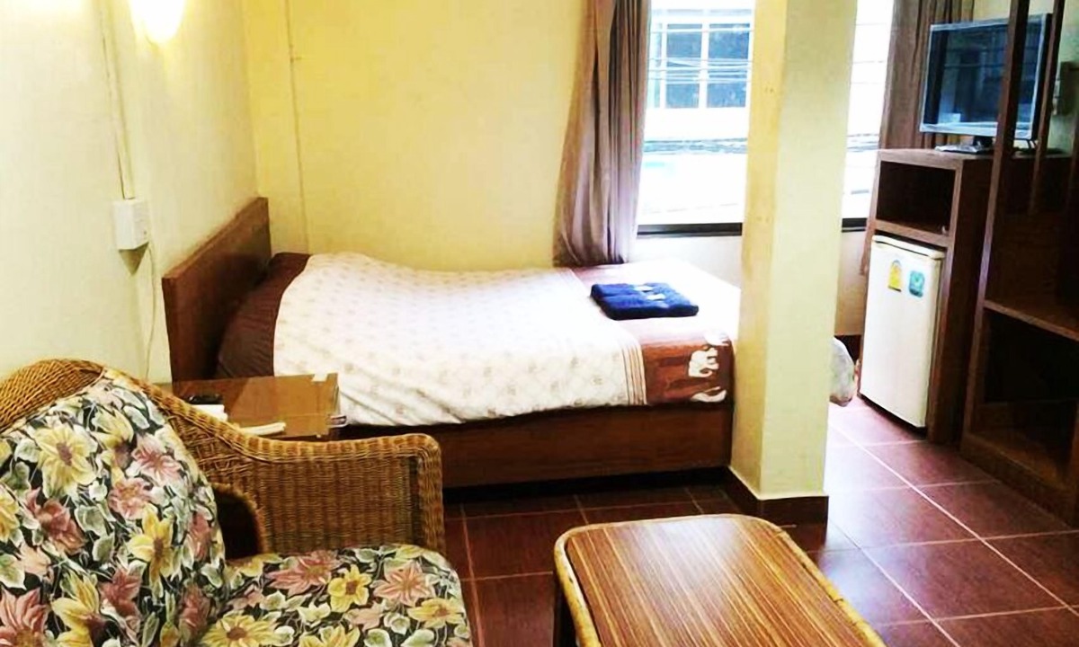 Nana Hotel | Orchid Place