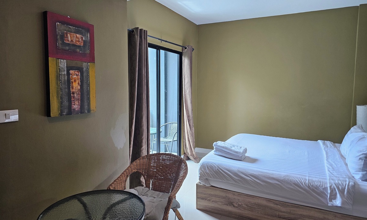 Thung Song Hong Hotel | The Lantern Suites