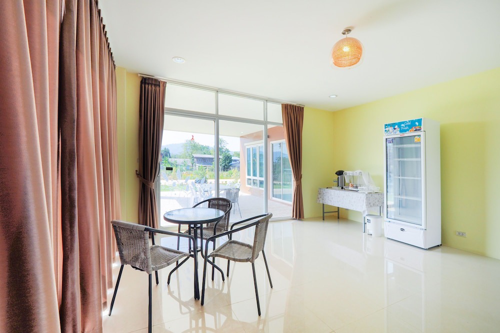 Mu Si Hotel | OYO 803 Ai Villa