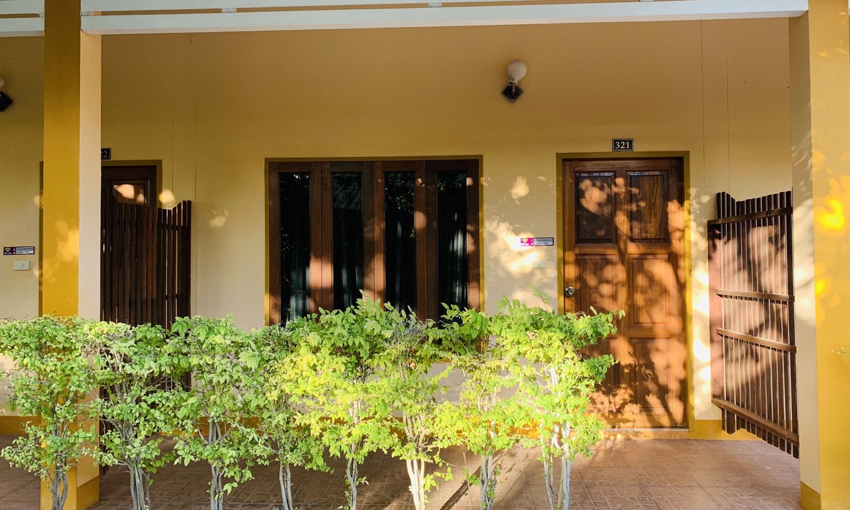 Khlong Wan Hotel | Srisupawadee Resort