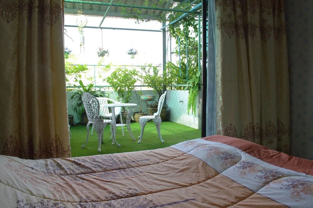 Arun Amarin House | Charan 41 Hostel