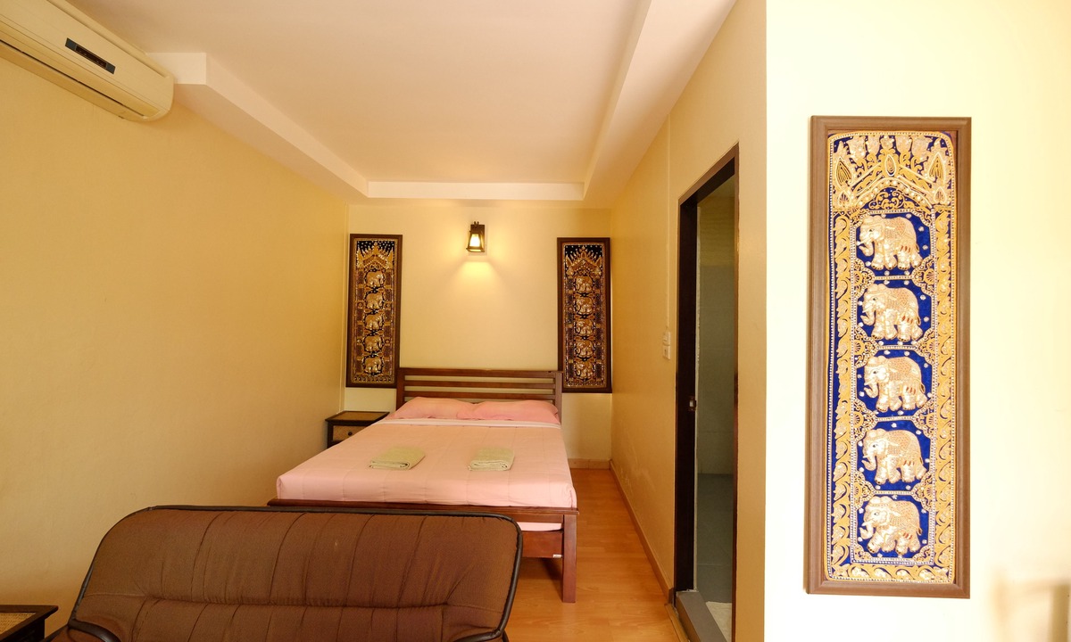 Chong Kham Hotel | Piya Guesthouse