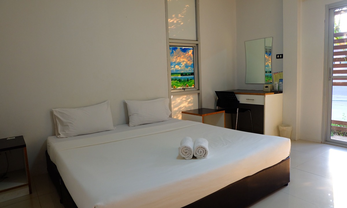 Kamphaeng Phet Hotel | Golden Place Guesthouse