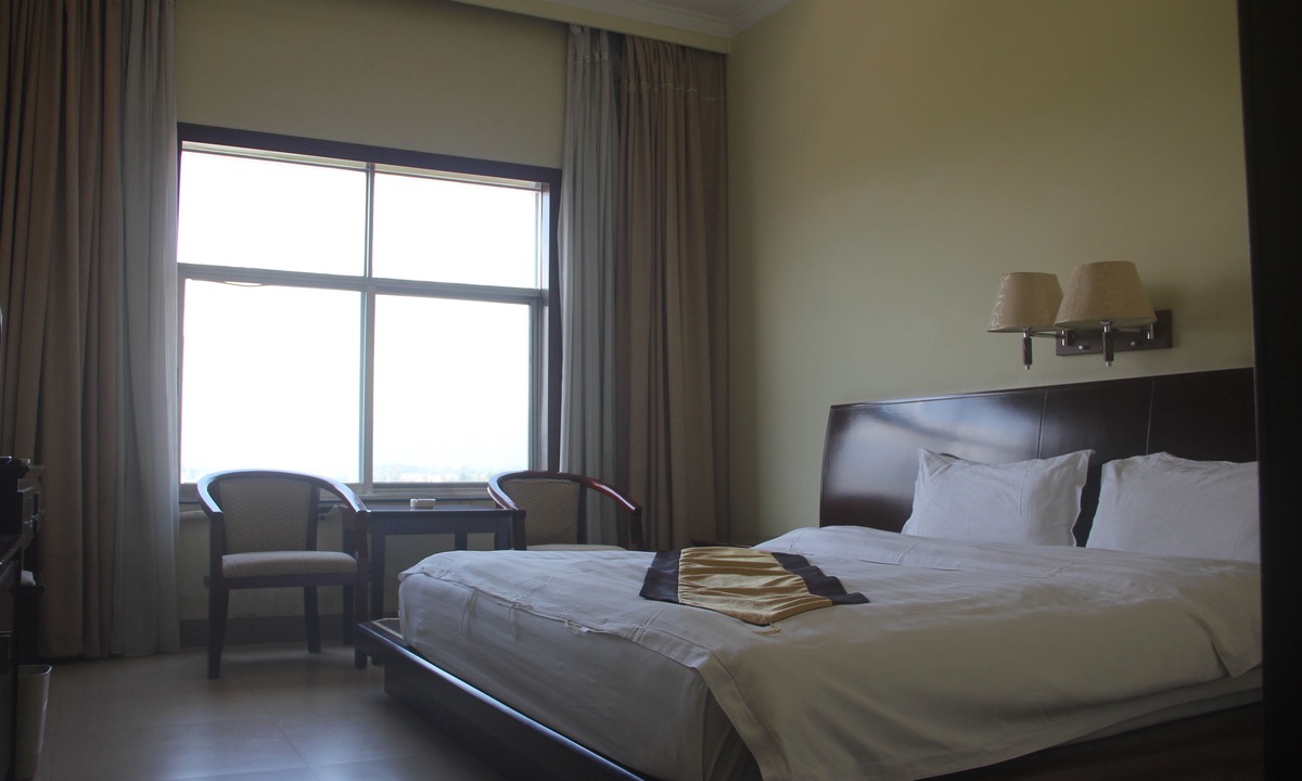 Luang Namtha Hotel | Royal Hotel Luang Namtha ' Huang Ching'