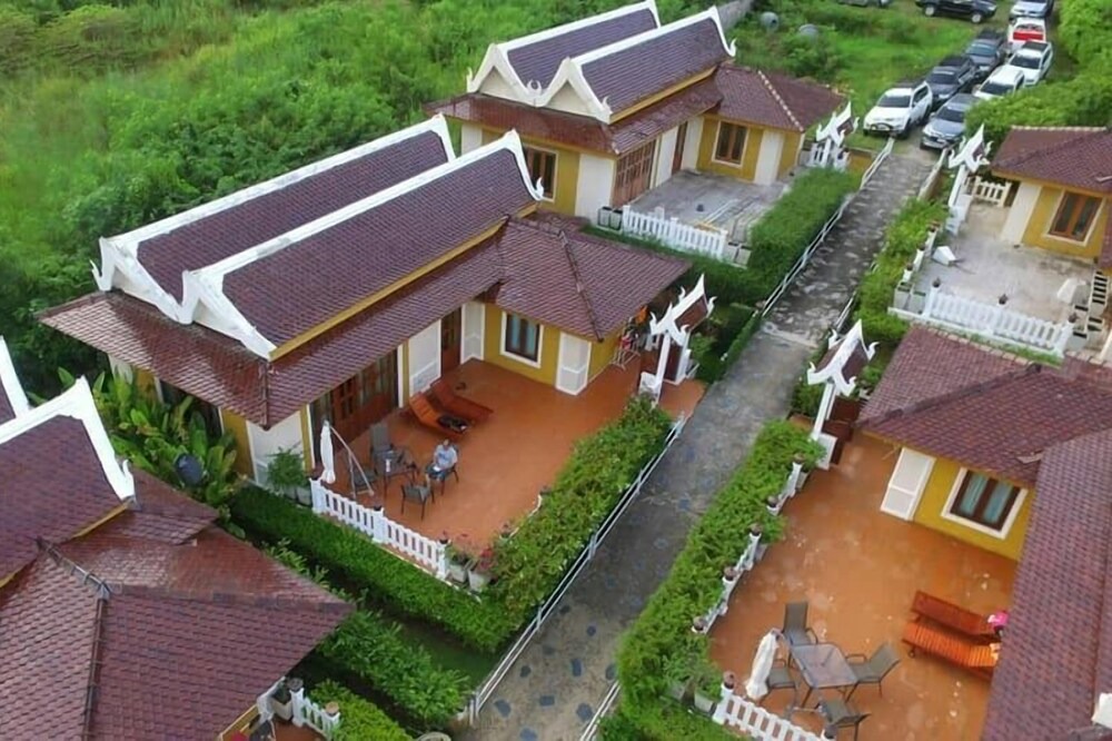 Khao Tao Villa | Khao Tao lake and beach villas Hua Hin