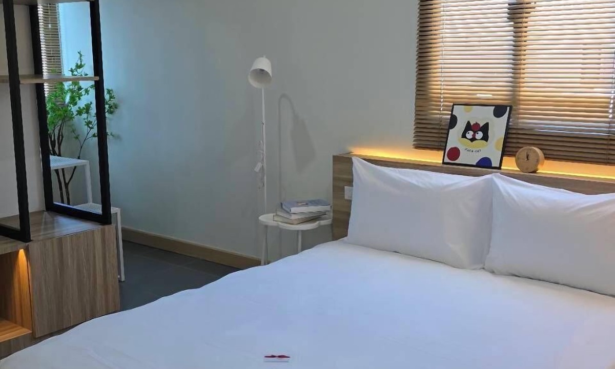 Makham Tia Hotel | Sleep Owl Surat Thani