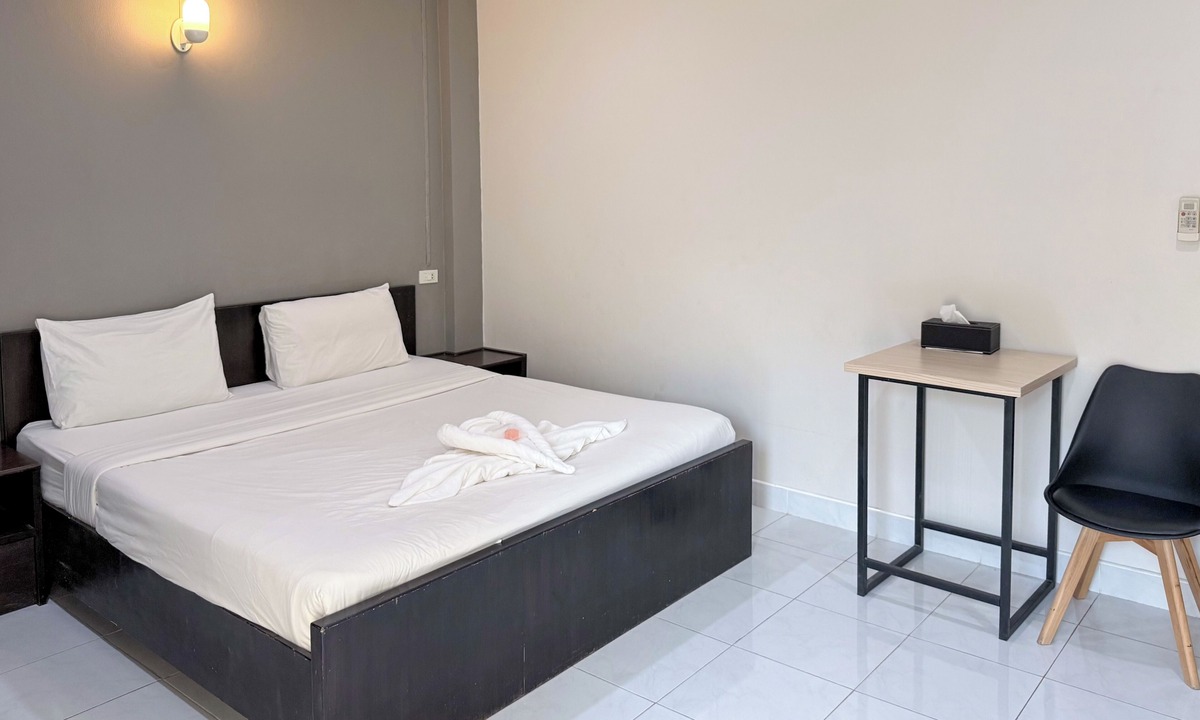 Sisaket Hotel | Baan Mak Mai Hotel