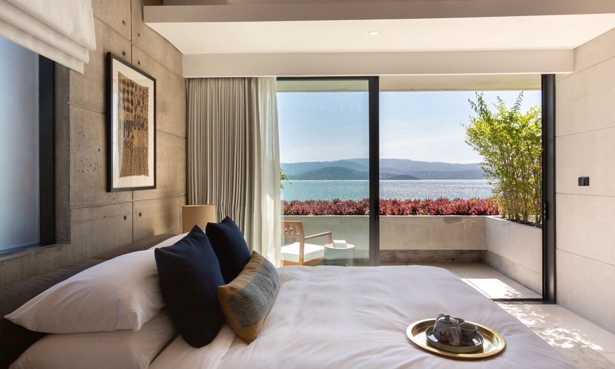 Moo 5 Villa | Solaris 3-bedroom Beachfront Villa in Koh Samui