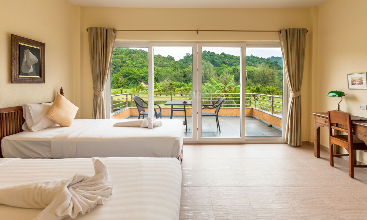 Klong Son Hotel | Little Sunshine Boutique Beach Resort & Spa
