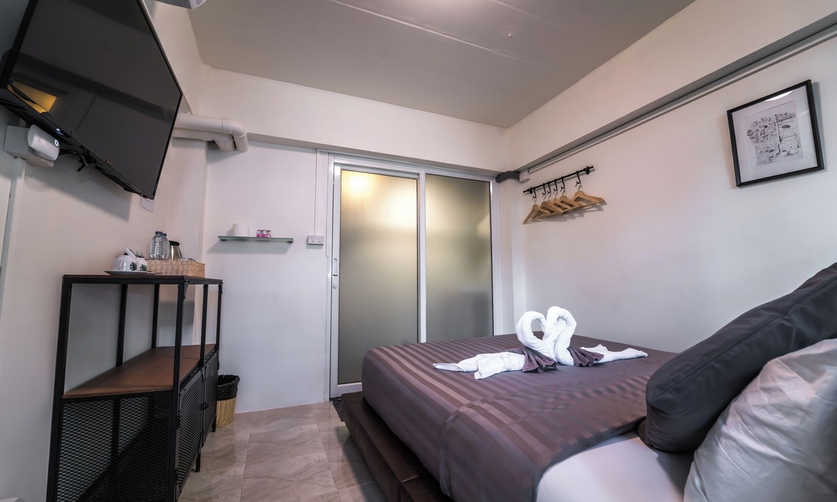 Sao Chingcha House | Canal View Lo-ha Contactless Check-in