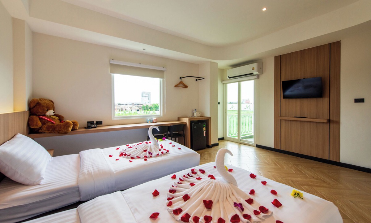 Khlong Nung Hotel | THE MOMENT