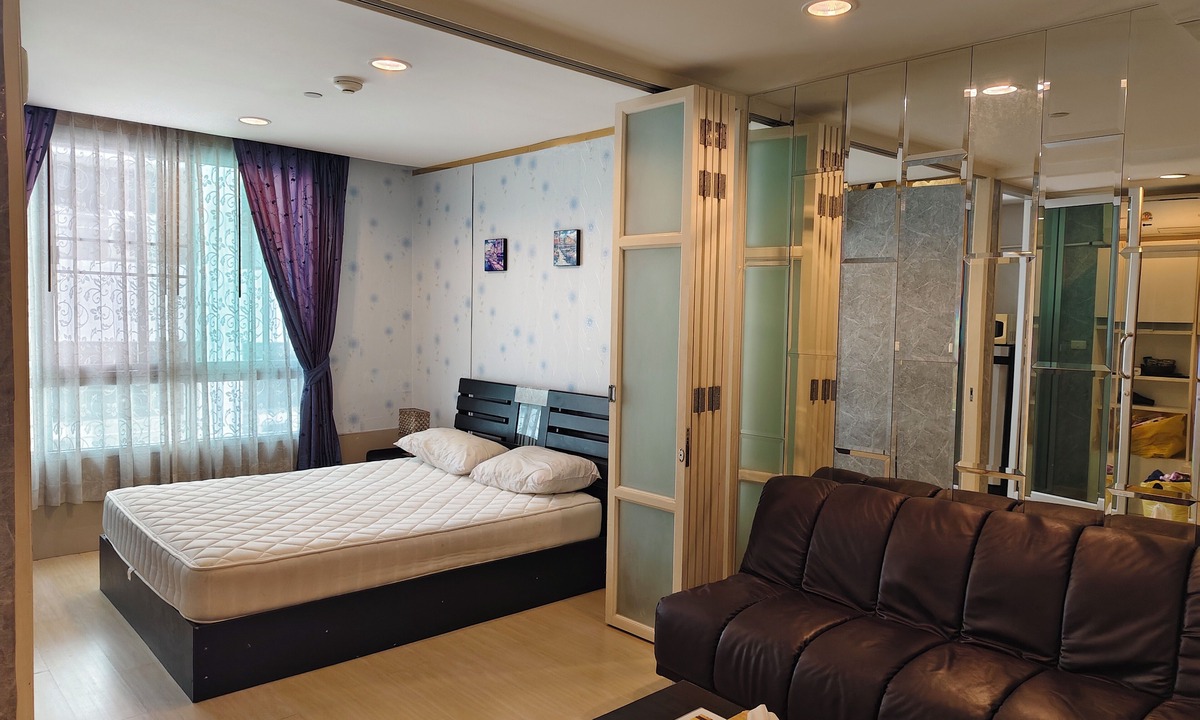 Yan Nawa Condo | The Central Bangkok Station1