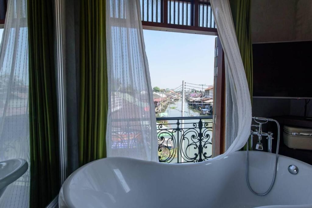 Amphawa Resort | Roomquest Rimrabeang Amphawa Floating Market
