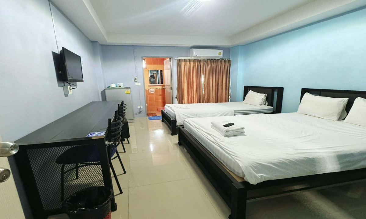 Suphan Buri Hotel | OYO 75506 Ratchapruek Apartment Suphanburi
