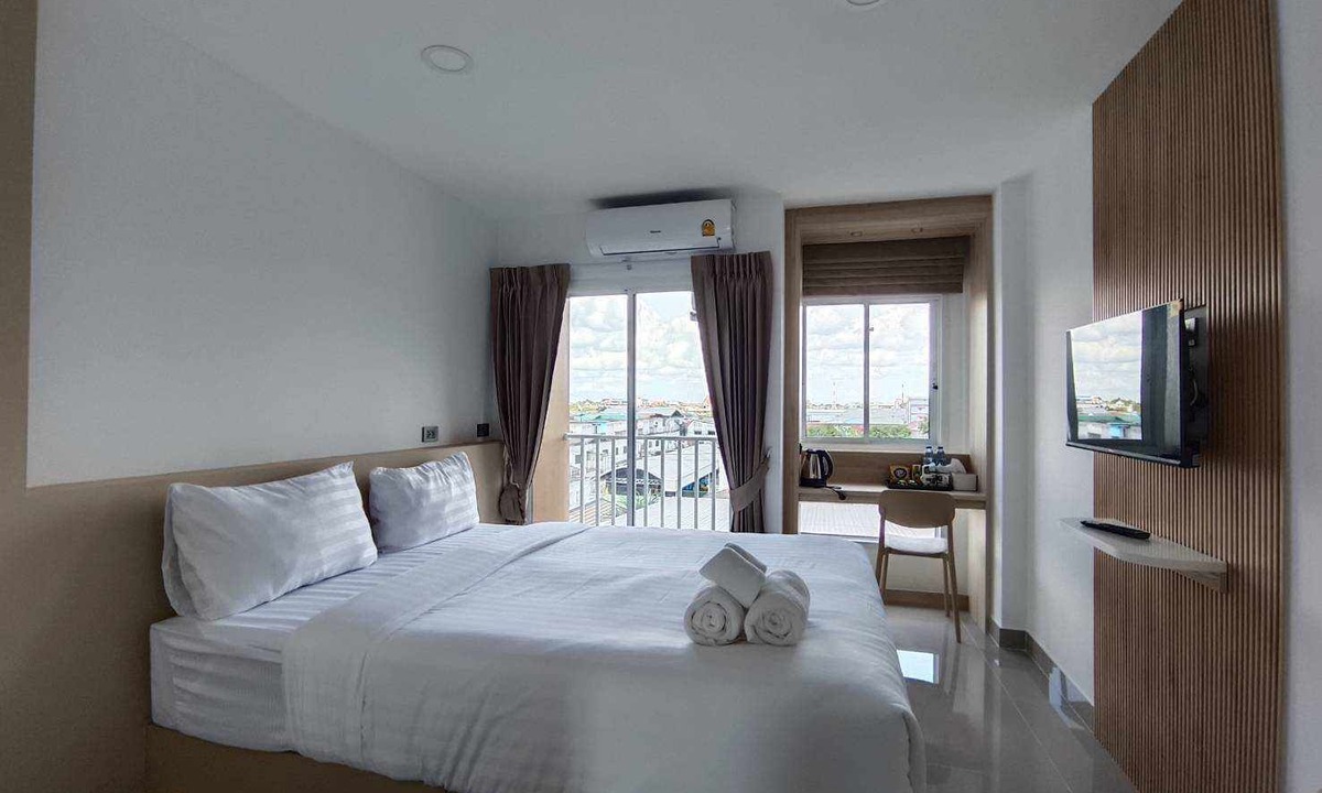 Buriram Province Hotel | SNOW HOUSE Buriram