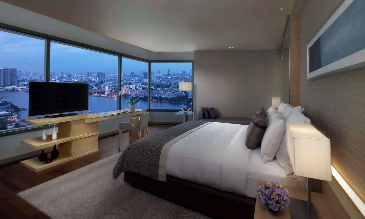 Samre Hotel | Avani+ Riverside Bangkok Hotel
