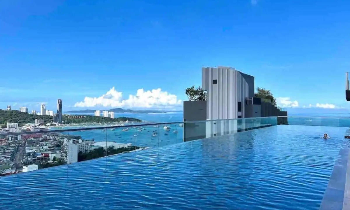 Pattaya Bay Apartment | 2 Bed Room Seaview Unit At Best Location