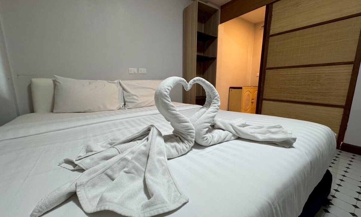 Dok Mai Apartment | Sukhum Suvarnabhumi Airport Guest House