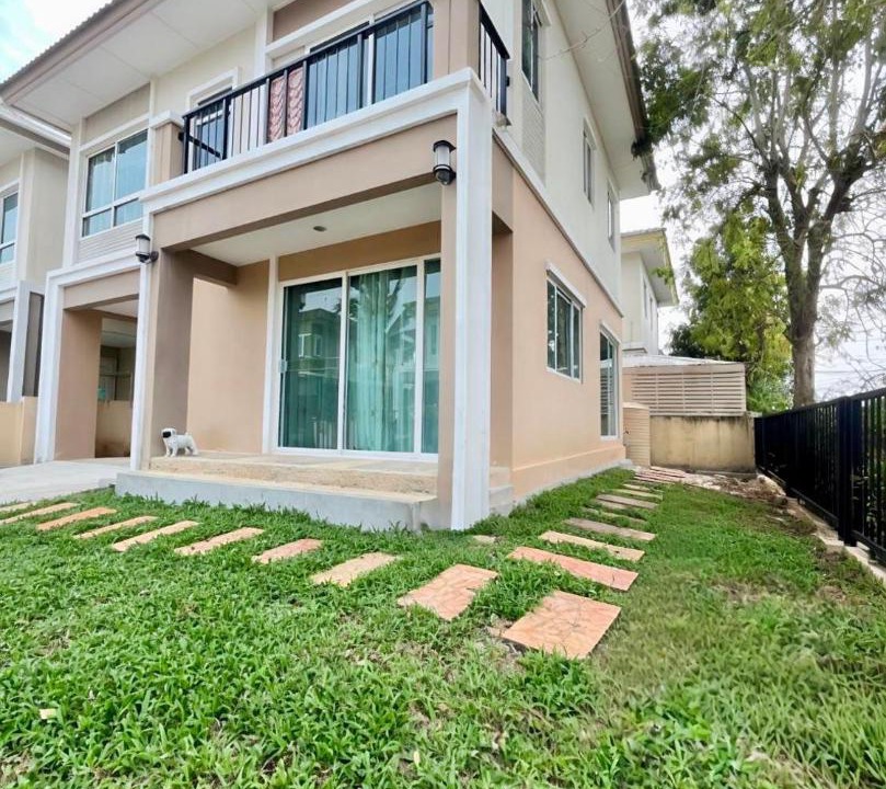 Sala Klang Villa | House in Nonthaburi close to Bangkok