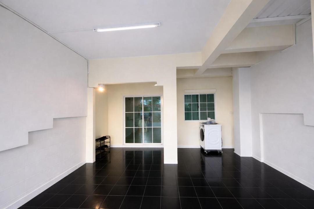 Nai Mueang Apartment | Caesars Corner Entire Place Cozy & Stylish Stay