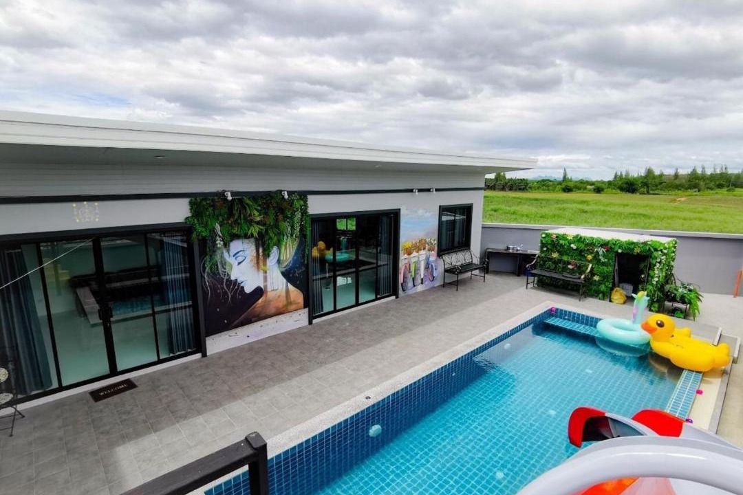 Hin Lek Fai House | Fortune PoolVilla at Huahin