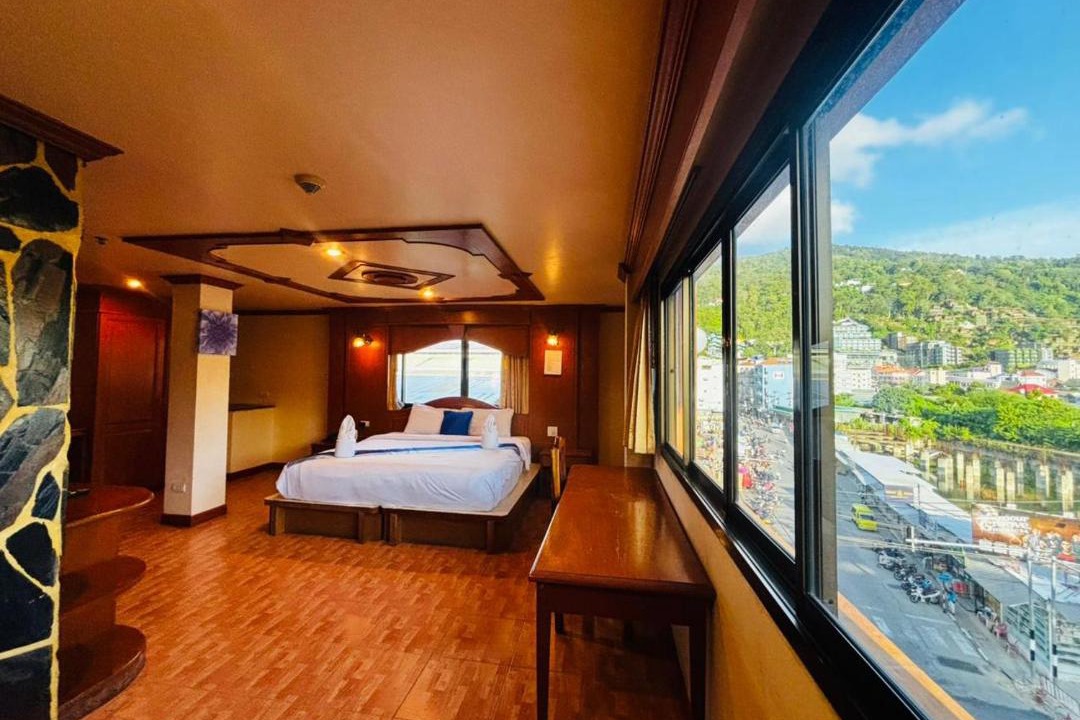 Patong Hotel | Tiger Complex Inn