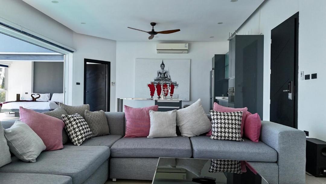 Nong Chaeng Villa | Villa Ying Yang - Large Pool & Sea View, 3BR