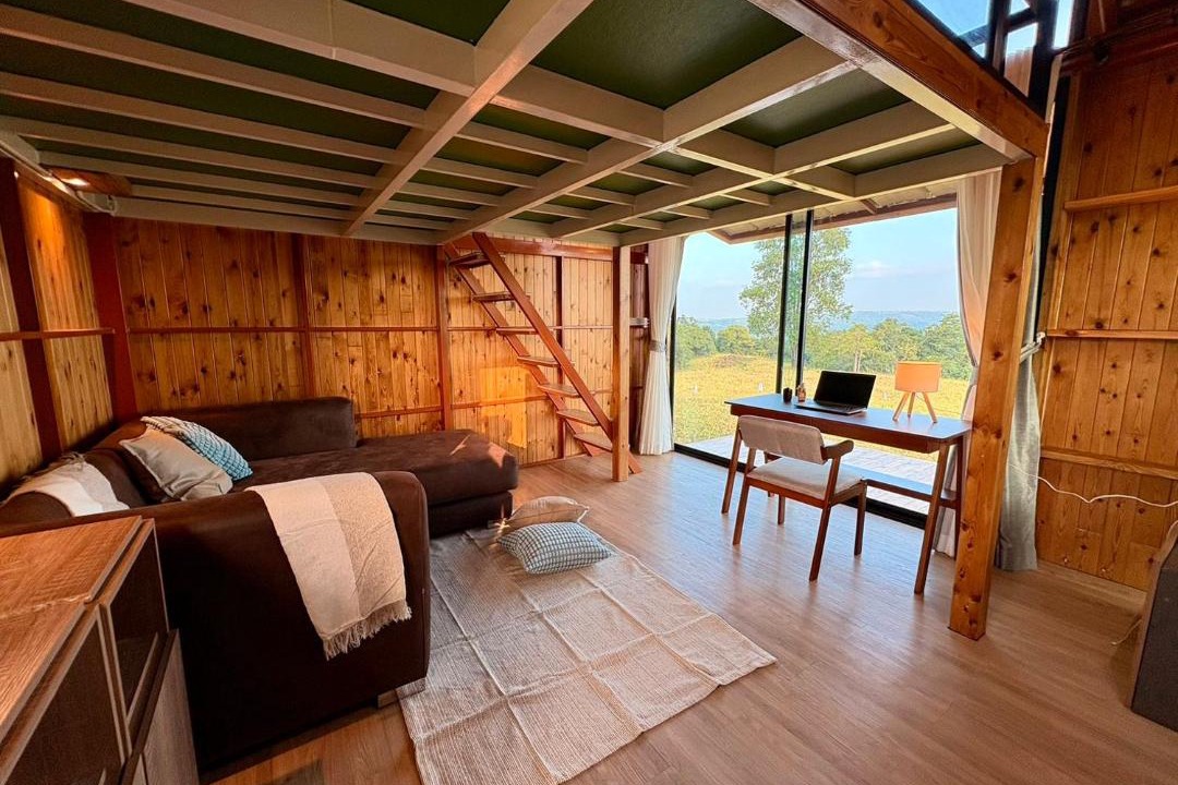 Nam Nao House | Hillbilly Farm