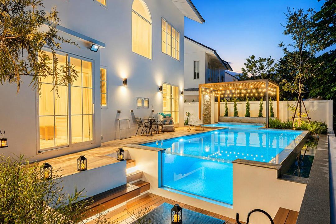 Chiang Mai Villa | Whitewood 5-Bedroom Private Pool & Jacuzzi Villa near Chiang Mai Airport