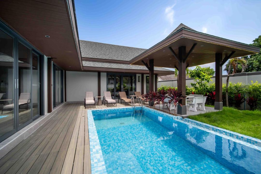 Chalong Villa | summer stay pool villa