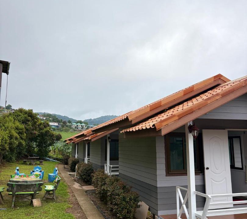 Lom Kao House | บ้านพักสมพงศ์ภูทับเบิก